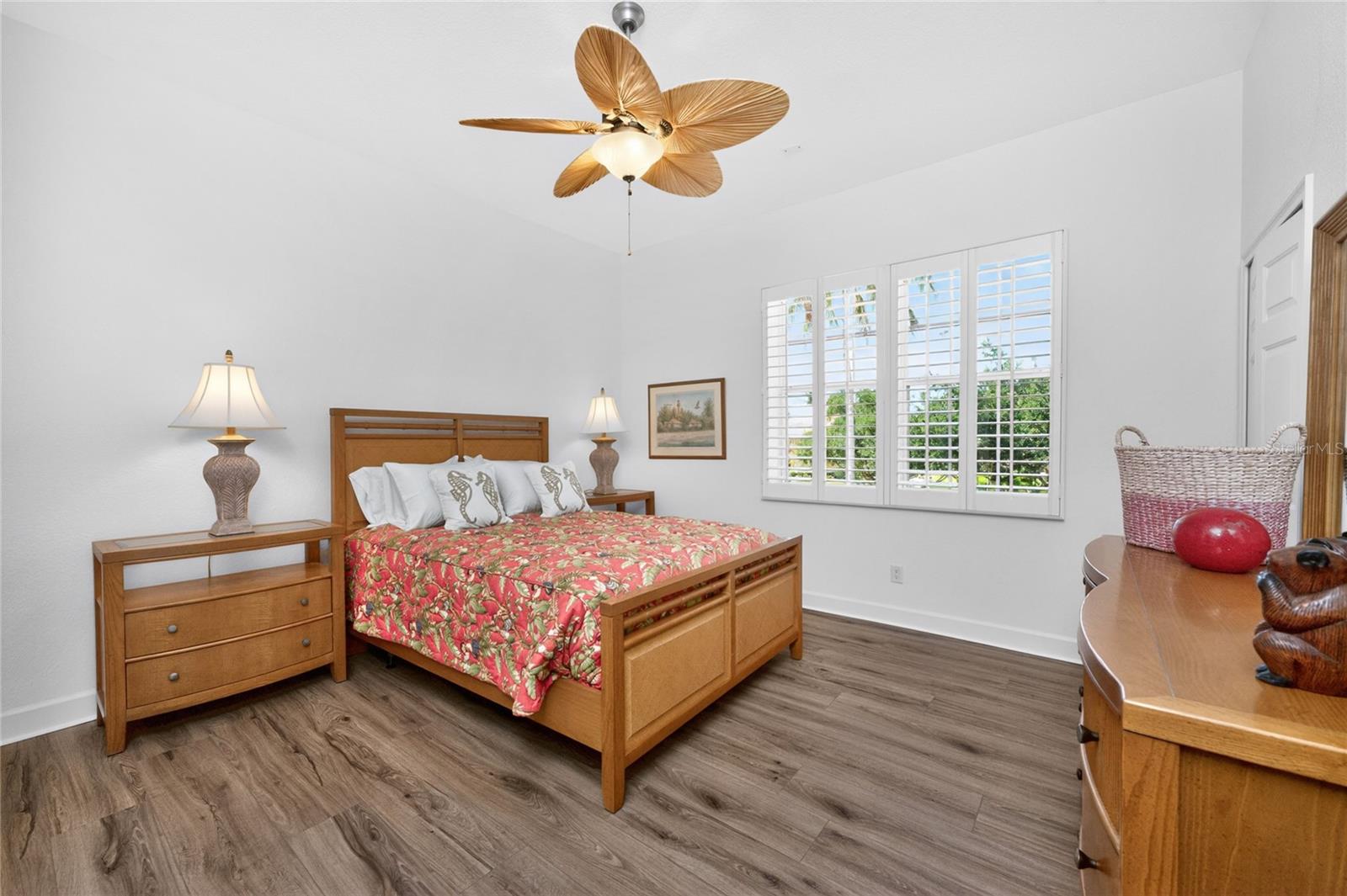 SUNSET KEY II LAND CONDO - Residential