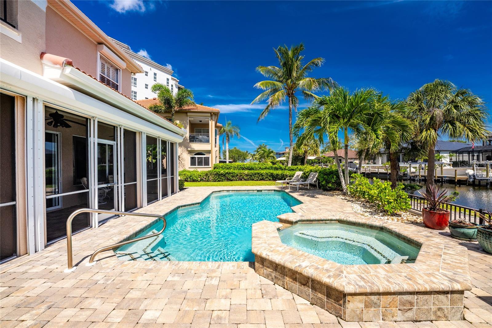 SUNSET KEY II LAND CONDO - Residential