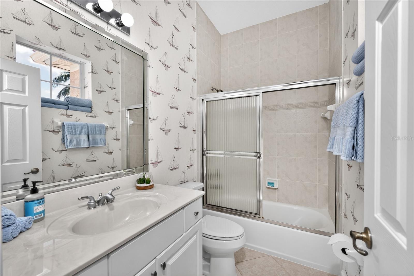SUNSET KEY II LAND CONDO - Residential