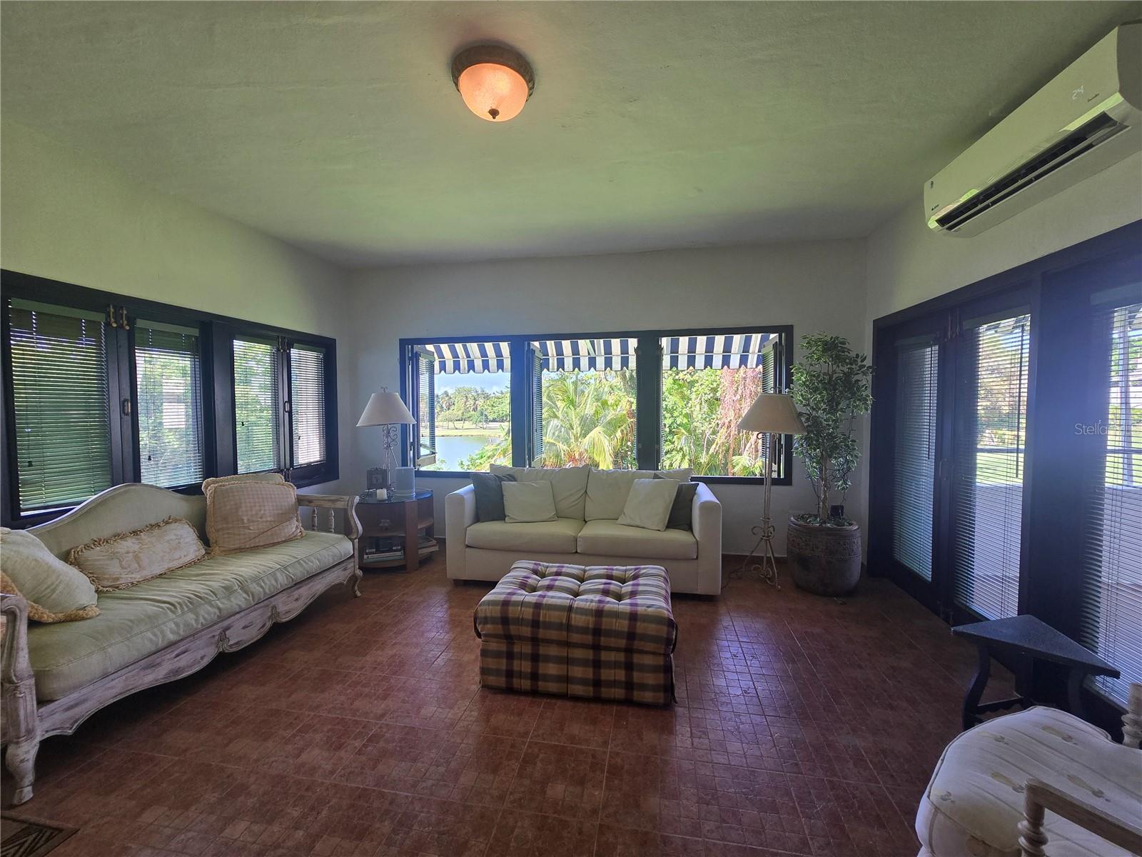 CLUSTER 2, RIO MAR - Residential