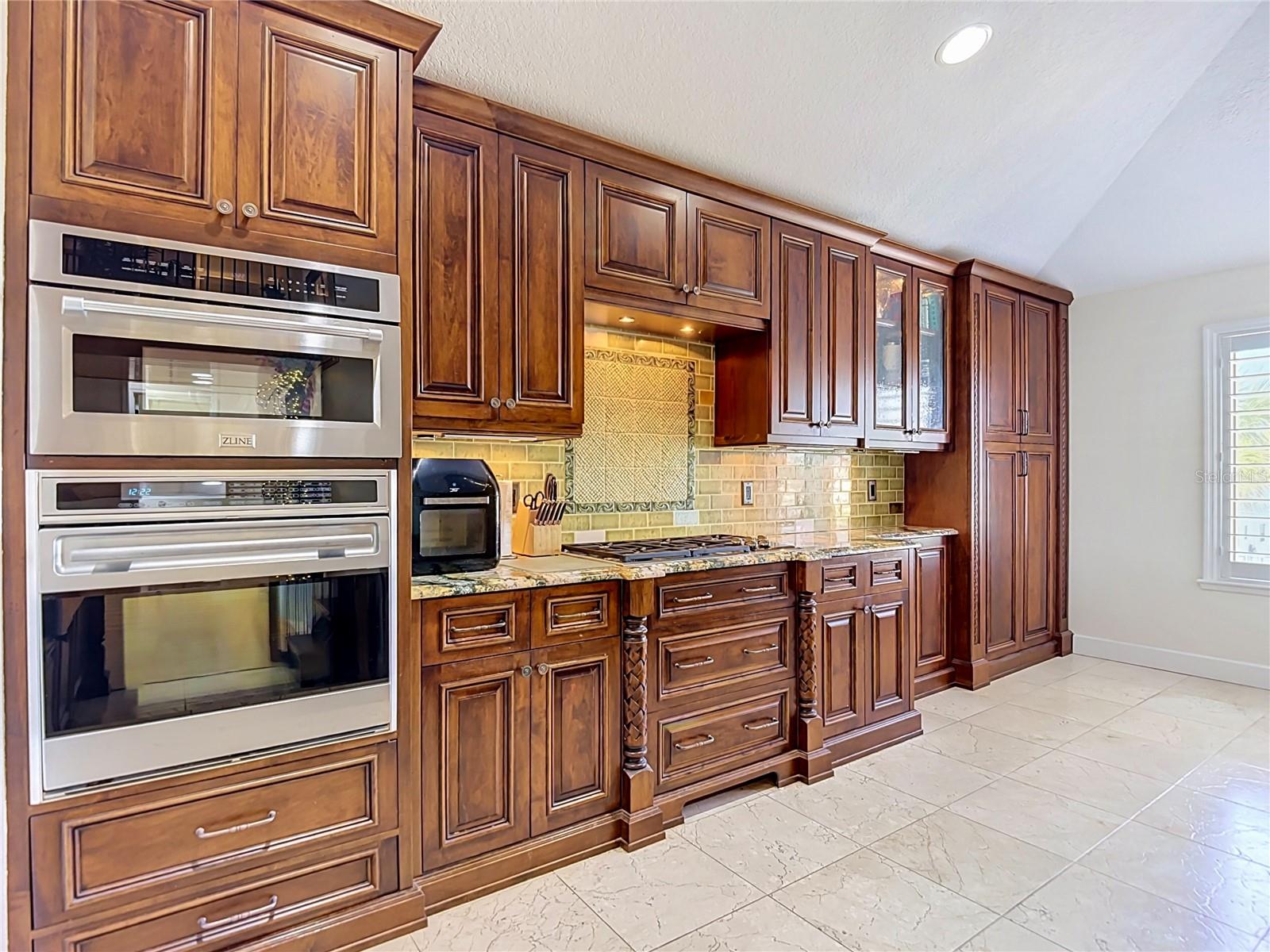 HERNANDO BEACH - Residential