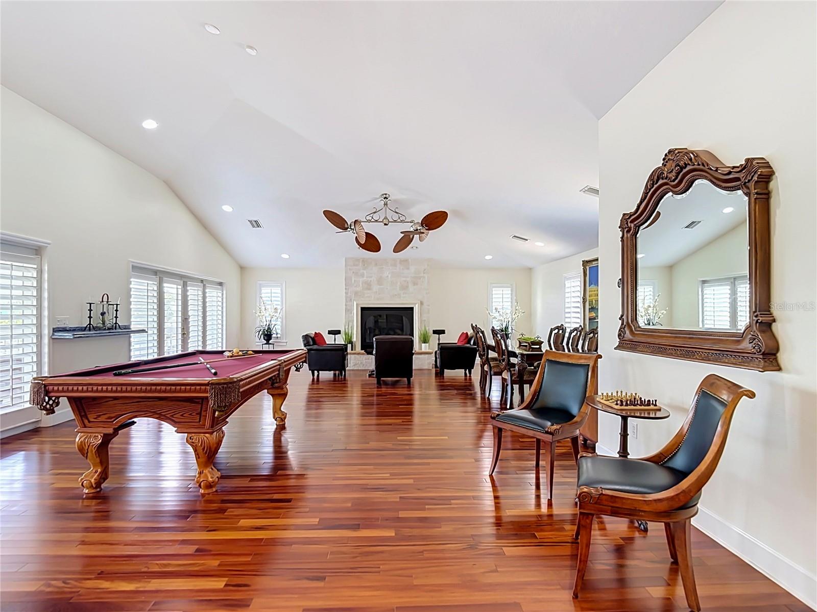 HERNANDO BEACH - Residential