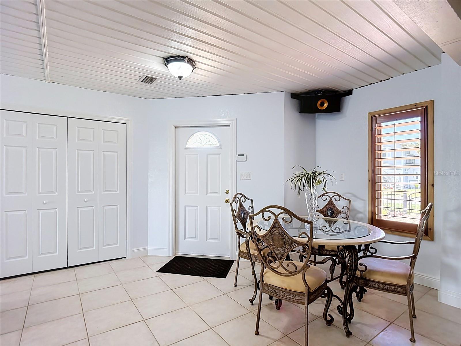 HERNANDO BEACH - Residential
