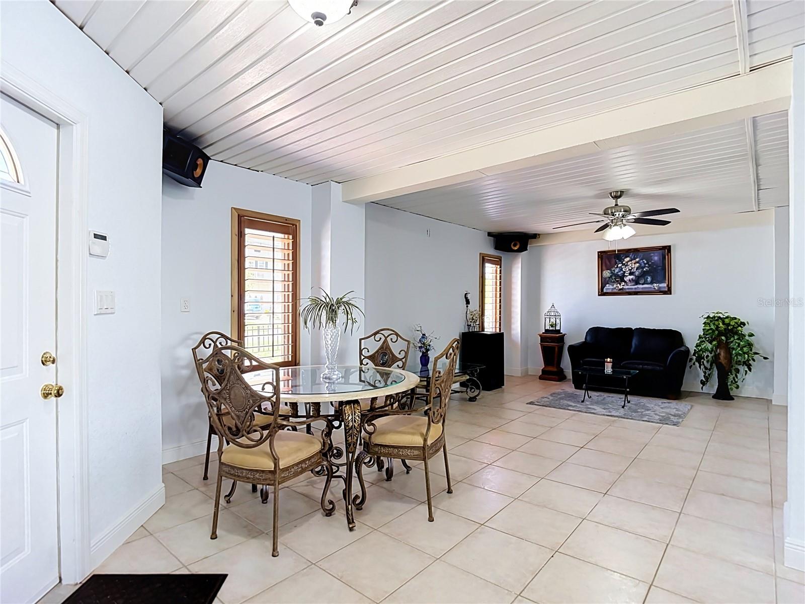 HERNANDO BEACH - Residential