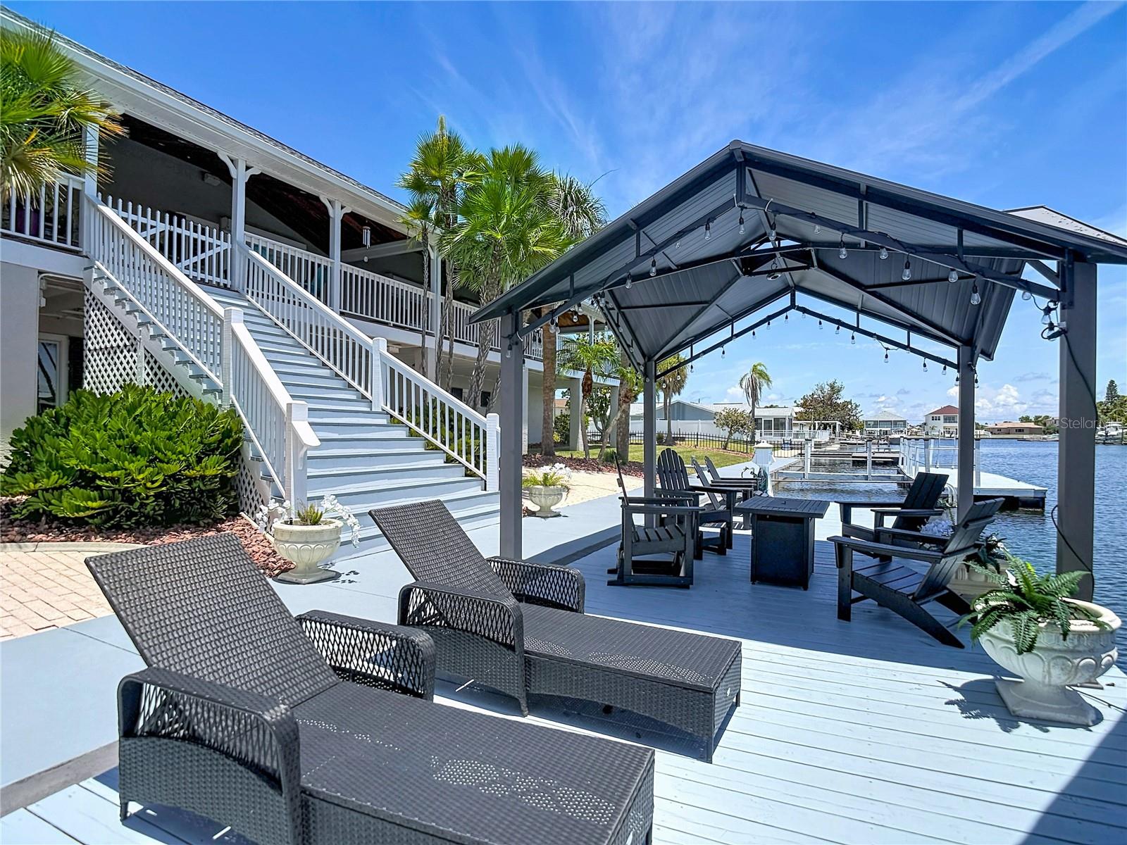 HERNANDO BEACH - Residential