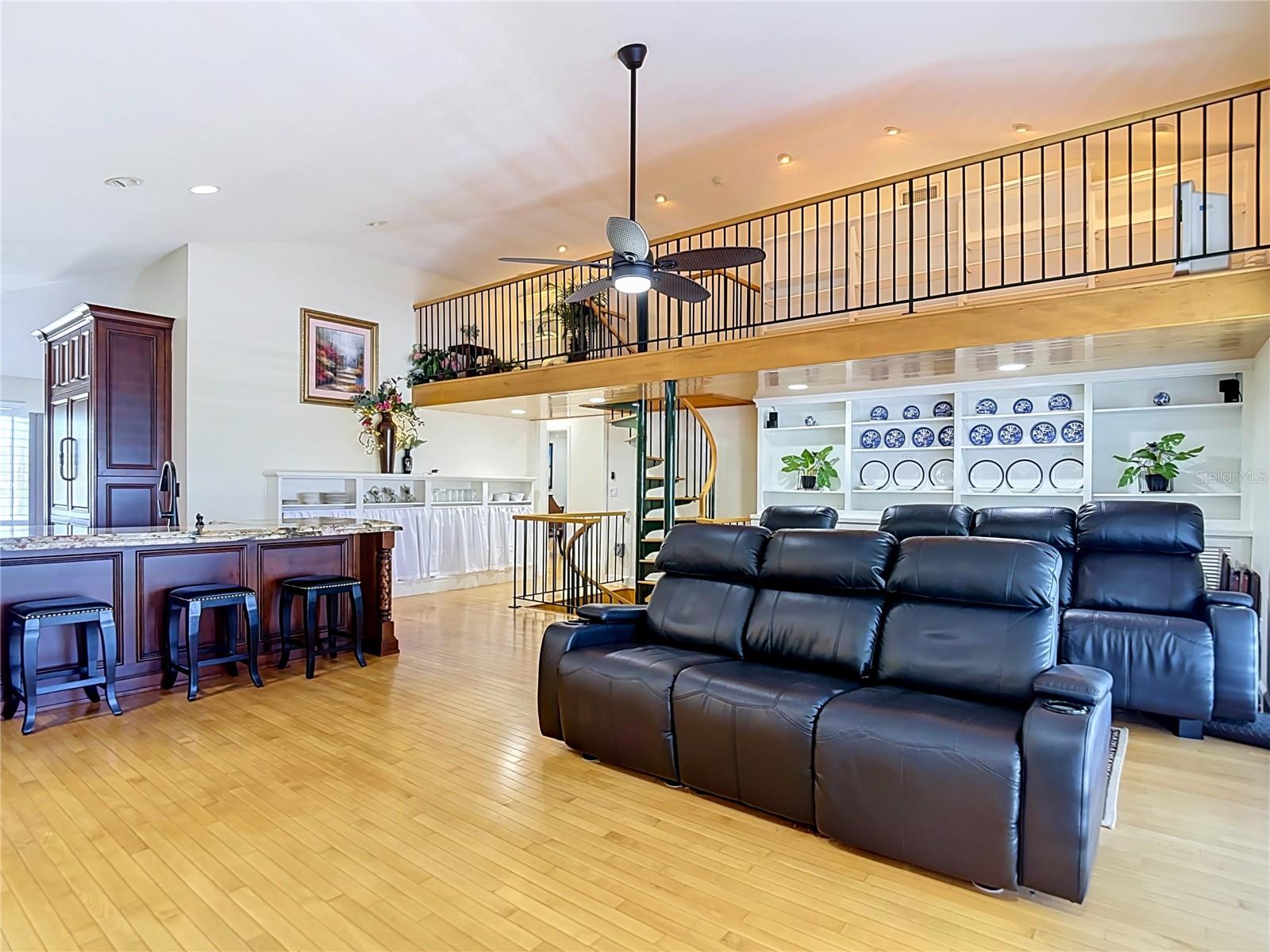 HERNANDO BEACH - Residential