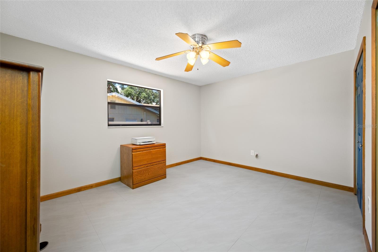 EAGLE CHASE - Residential
