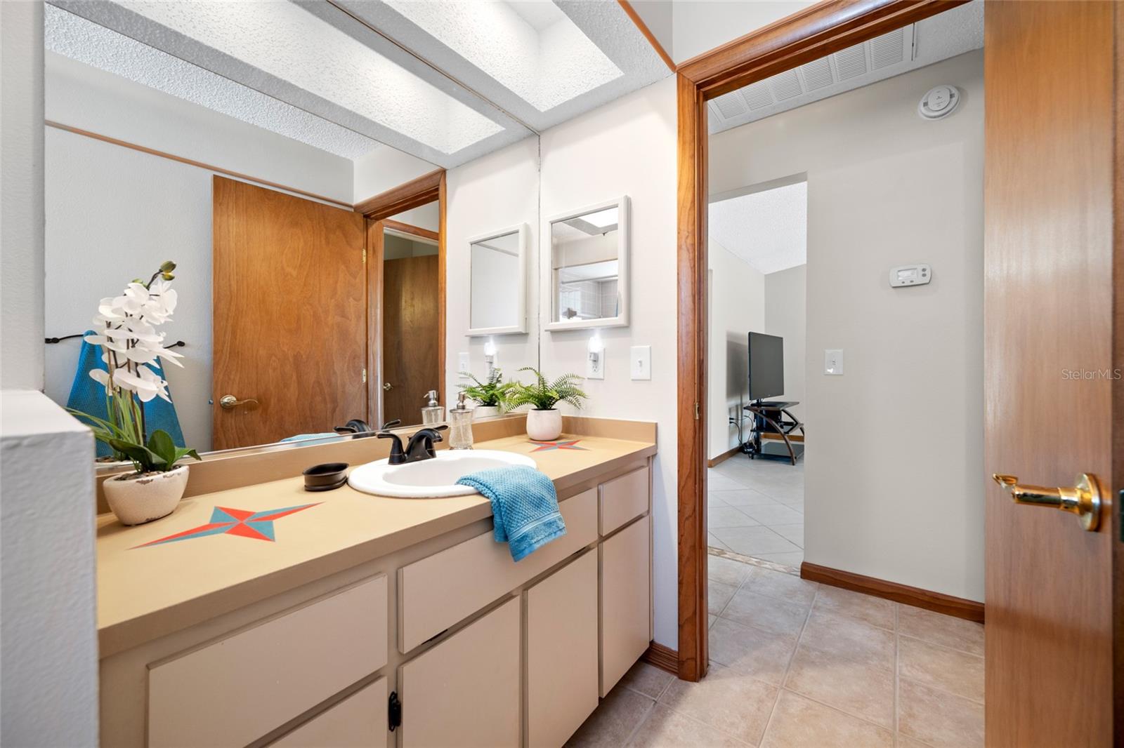 EAGLE CHASE - Residential