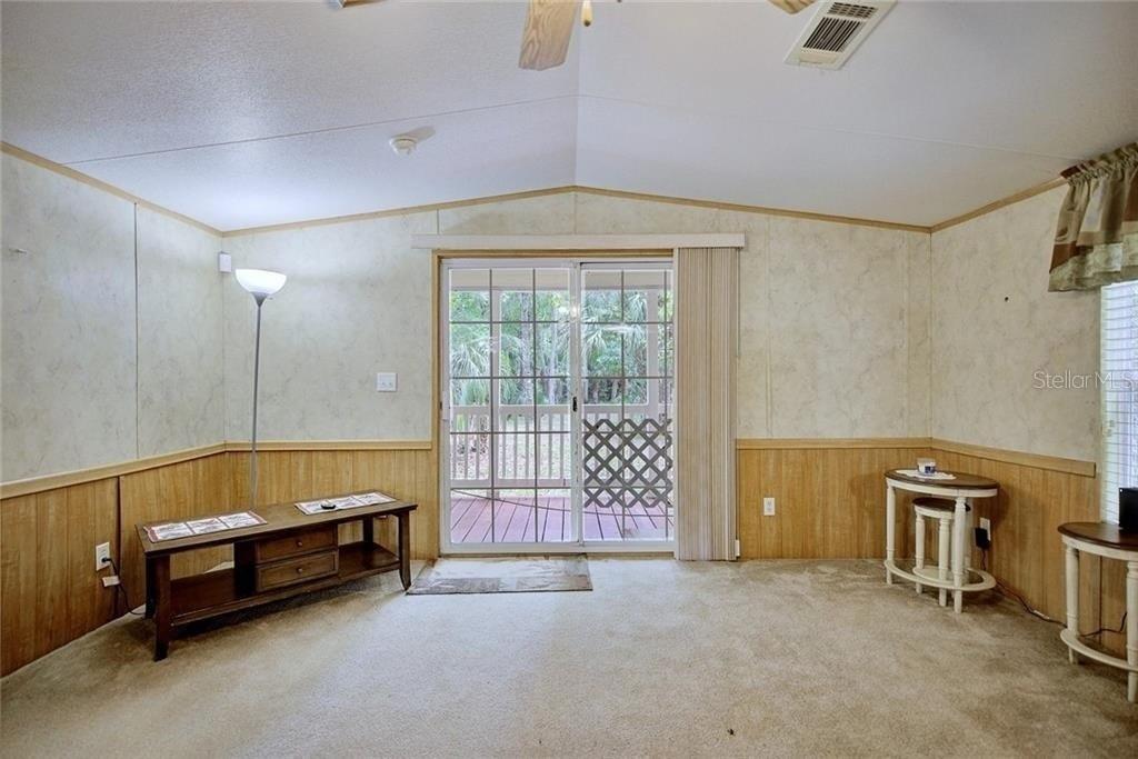 ACREAGE - Residential