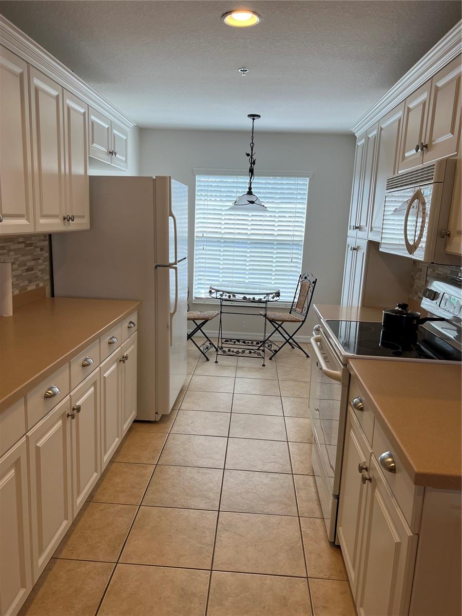 CYPRESS STRAND PH II - Residential Lease