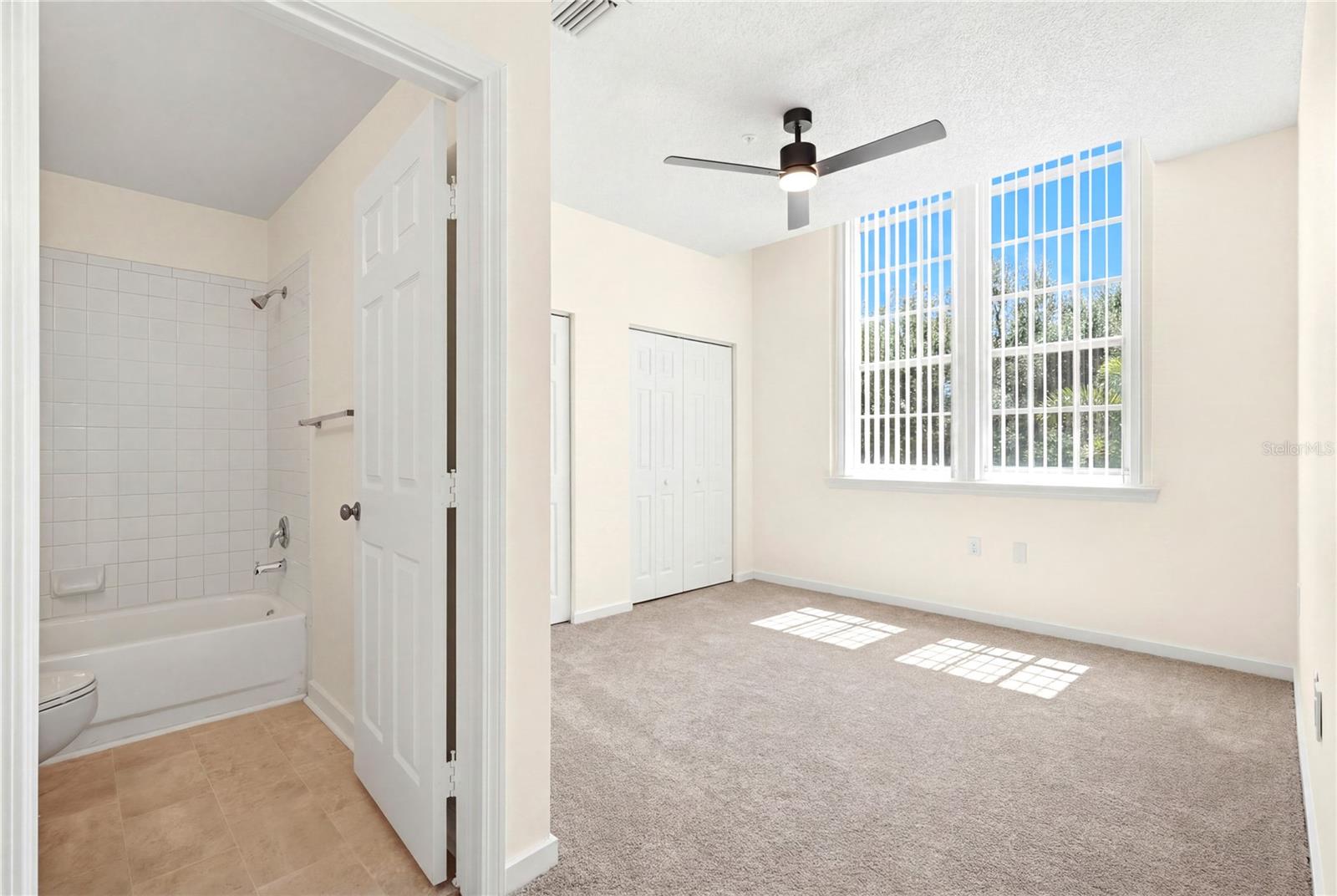 701 MIRROR LAKE CONDO - Residential