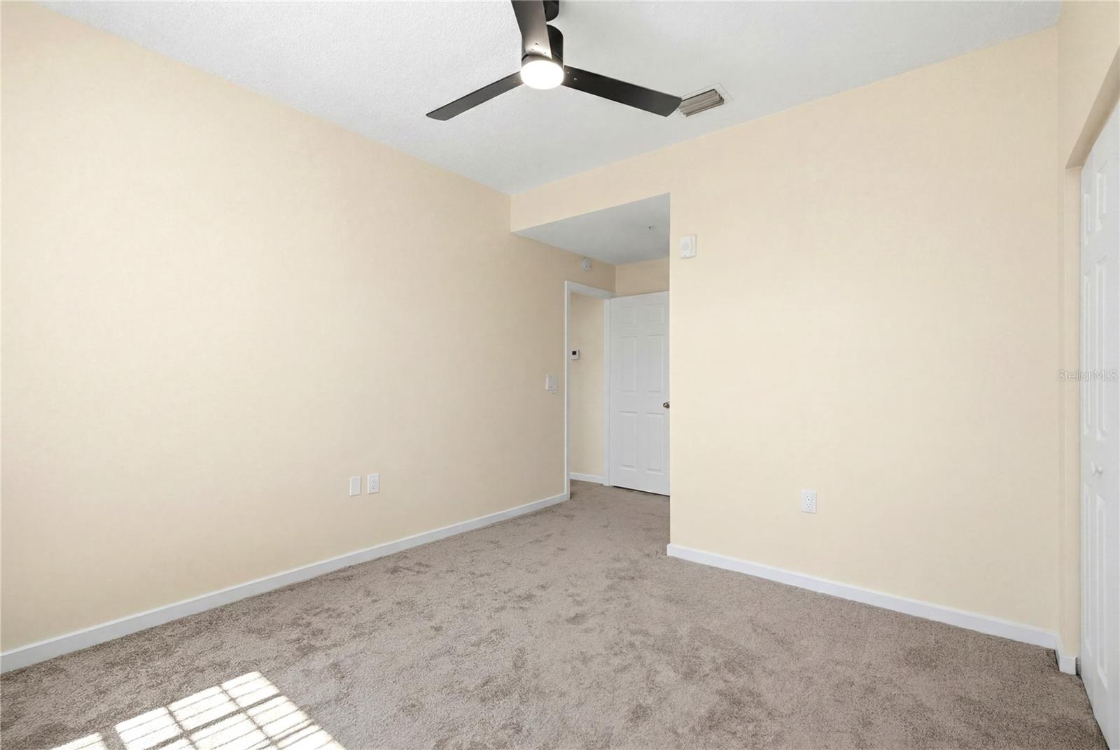 701 MIRROR LAKE CONDO - Residential