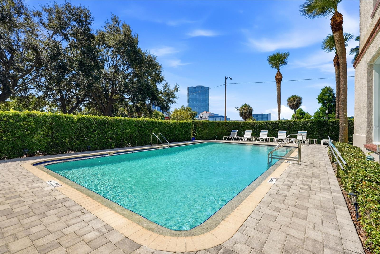 701 MIRROR LAKE CONDO - Residential