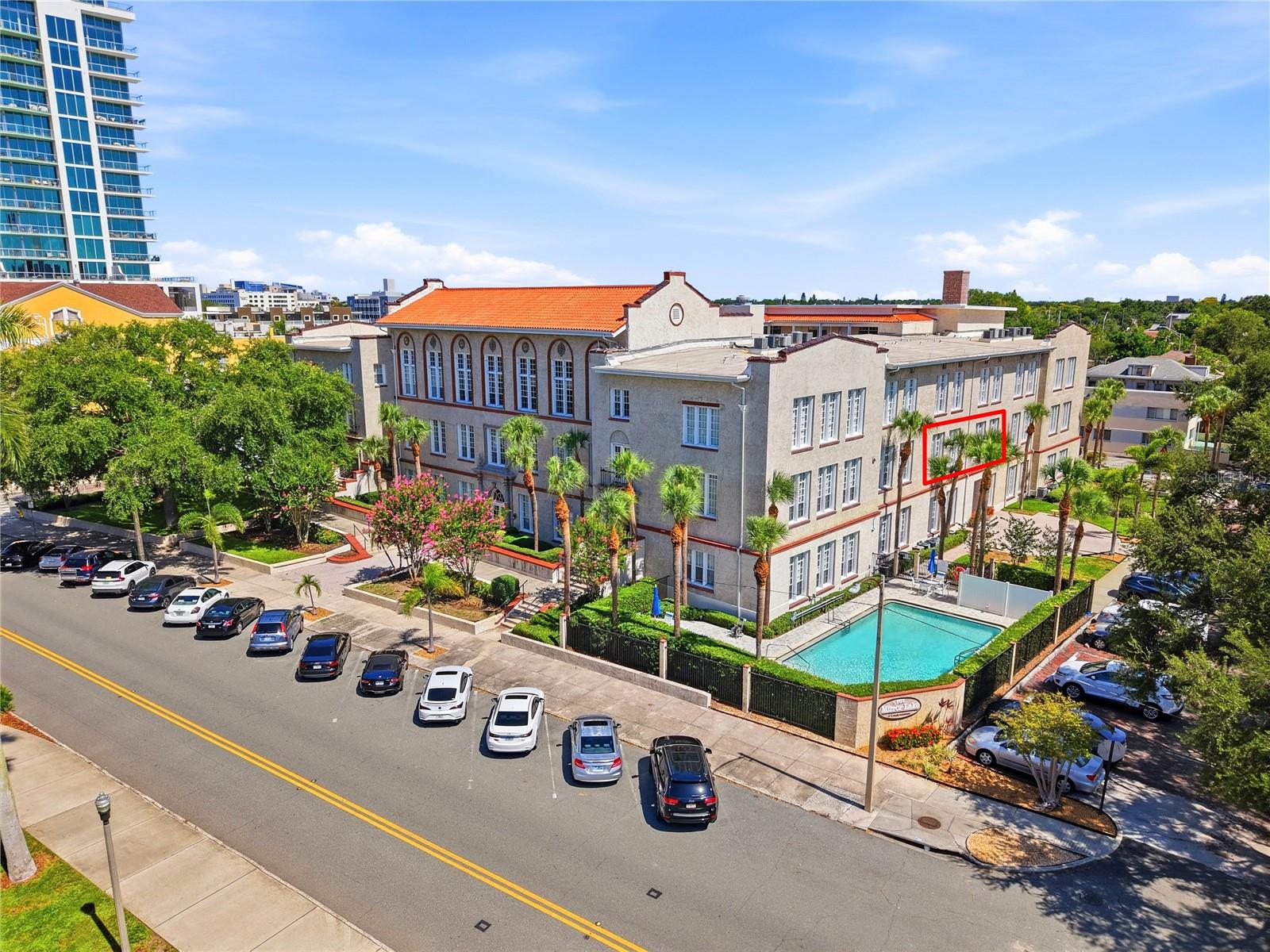 701 MIRROR LAKE CONDO - Residential