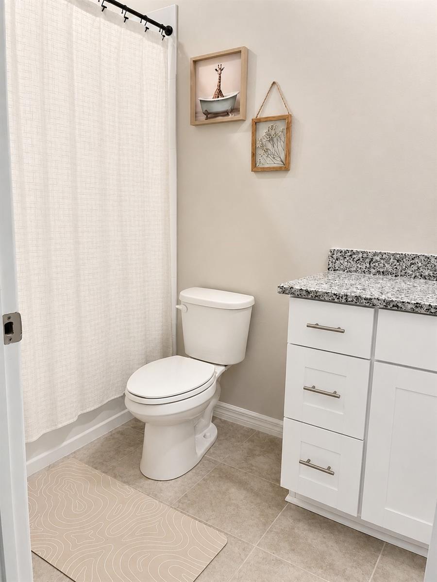 LEGACY PLACE - Residential