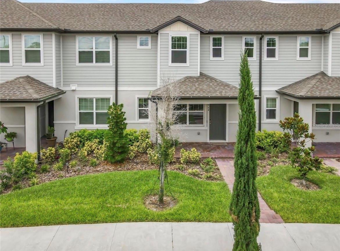 LEGACY PLACE - Residential