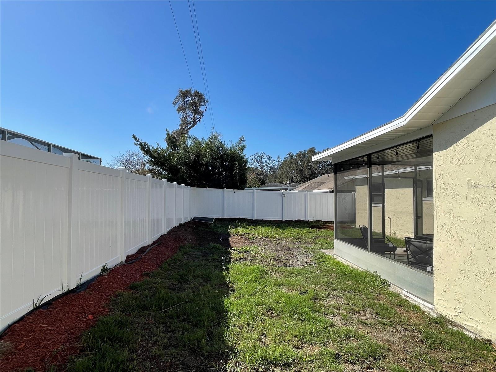 FOREST LAKE ESTATES - Residential Lease