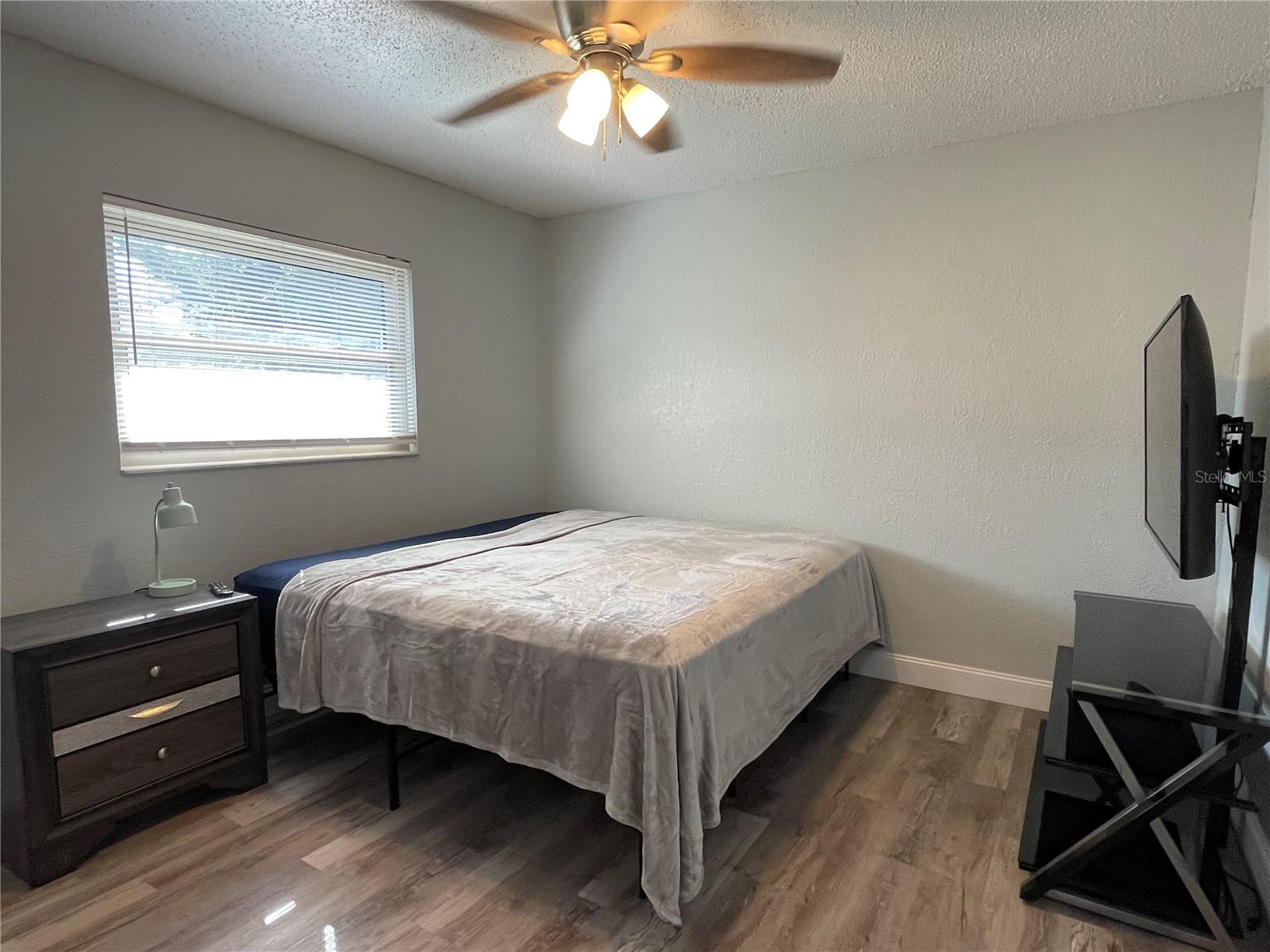 FOREST LAKE ESTATES - Residential Lease