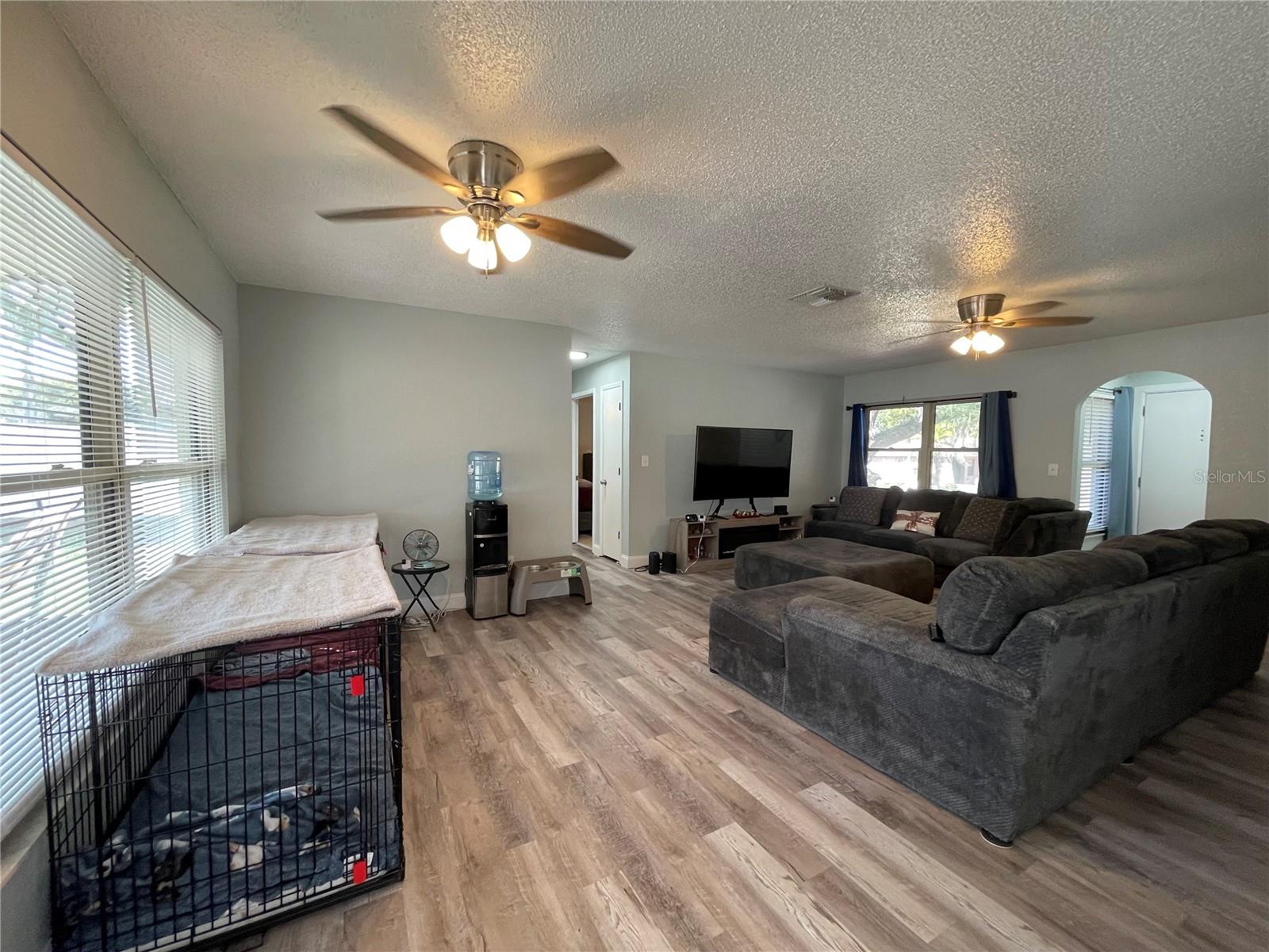 FOREST LAKE ESTATES - Residential Lease
