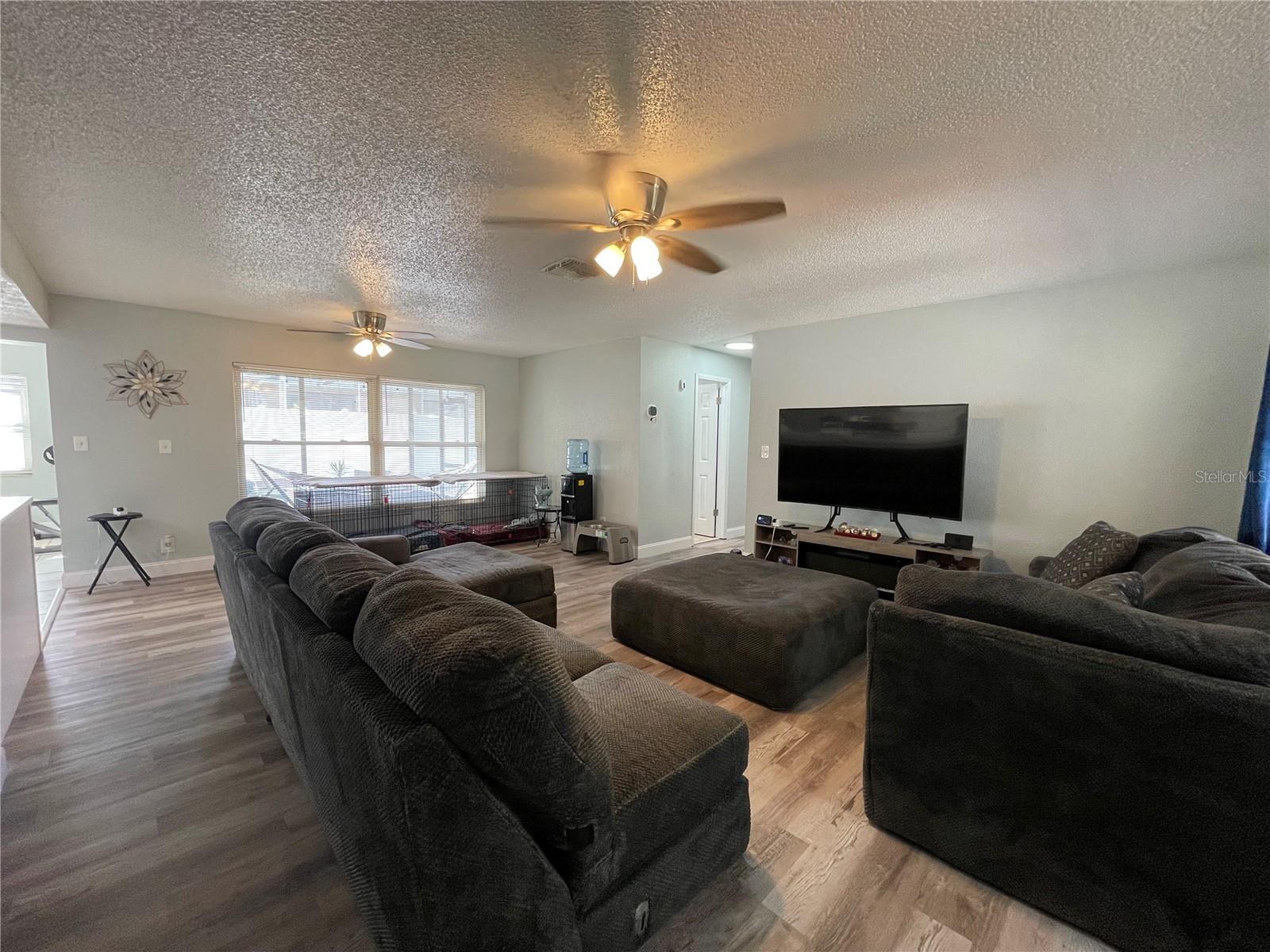 FOREST LAKE ESTATES - Residential Lease
