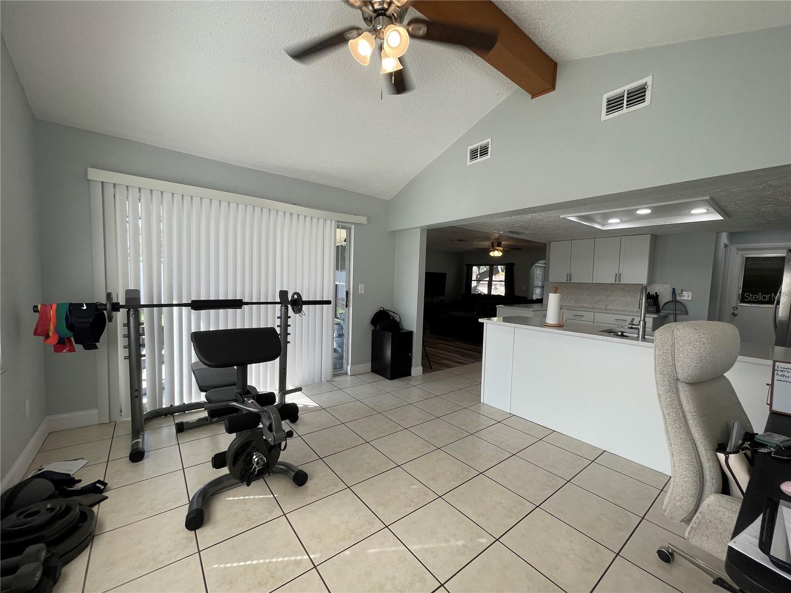 FOREST LAKE ESTATES - Residential Lease