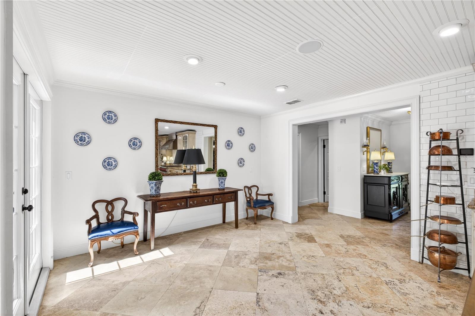 TEMPLE HEIGHTS - Residential