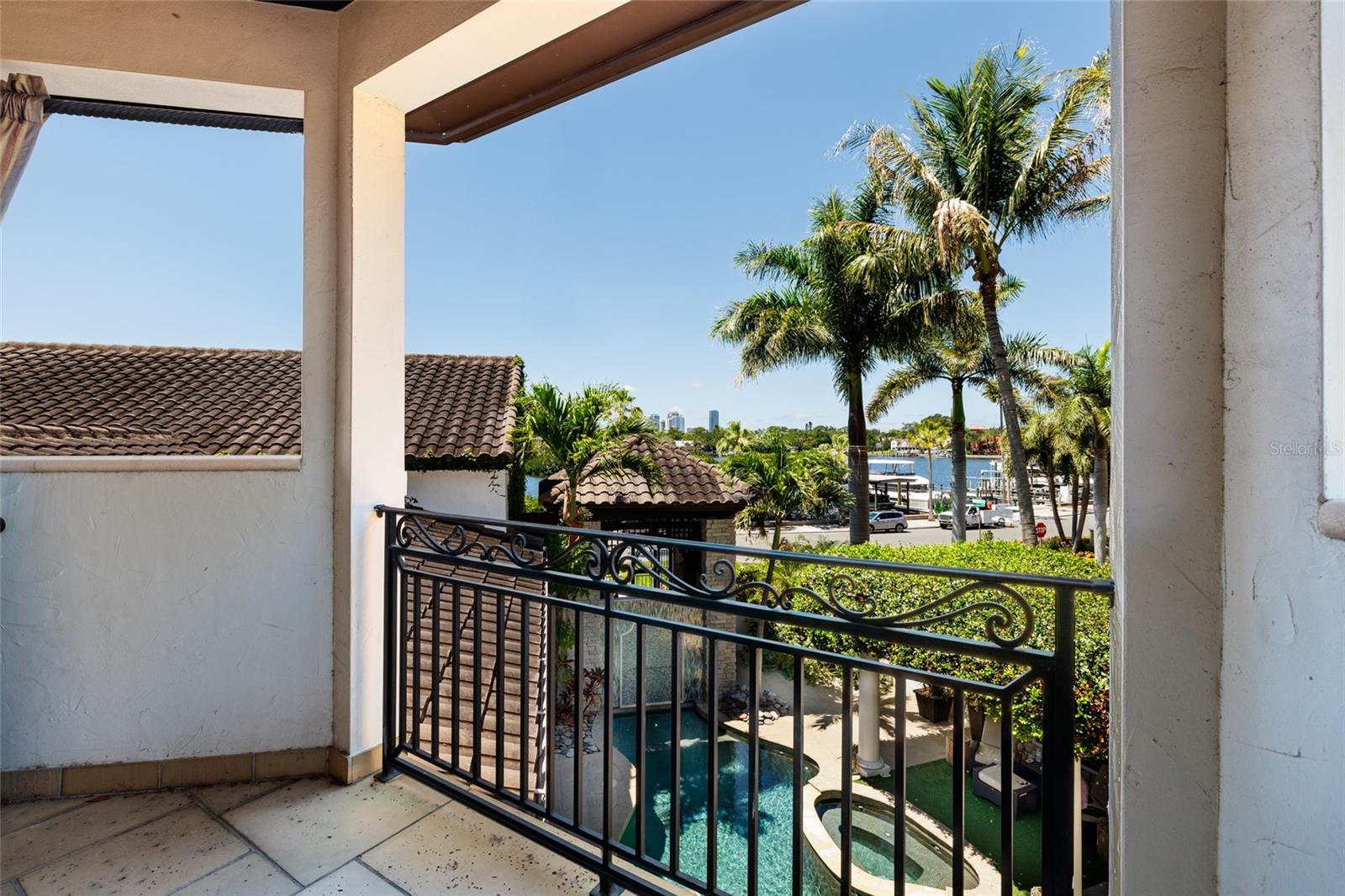 SNELL ISLE BRIGHTWATERS SEC 1 REP - Residential