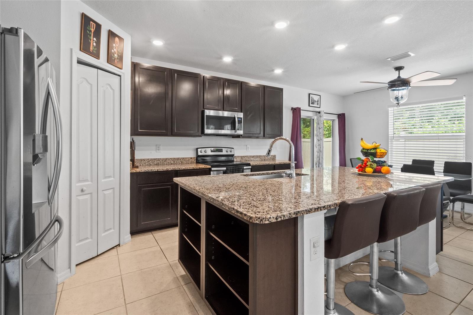OAK PARK PH 2 PB 37 PG 39 - Residential