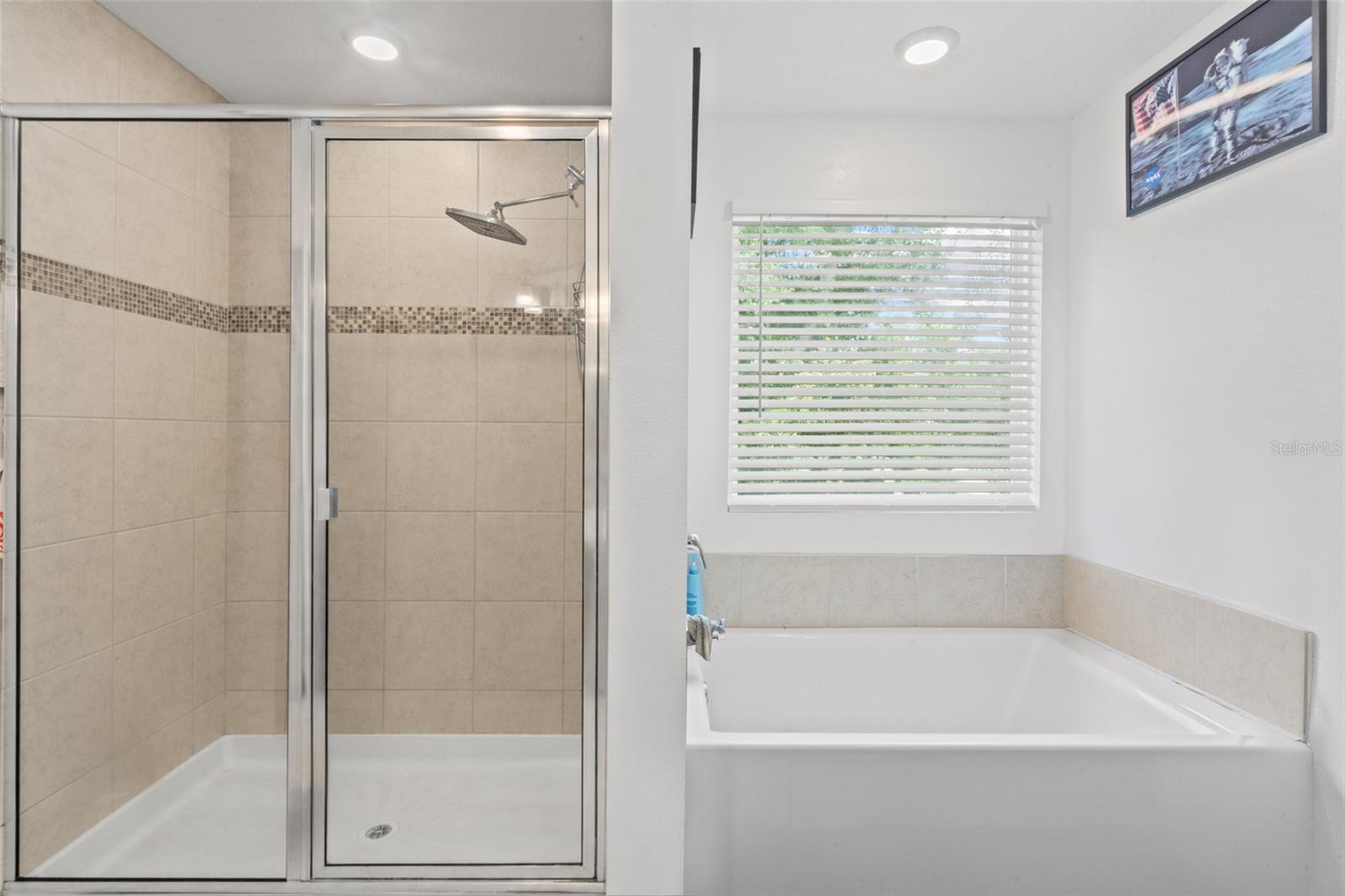 OAK PARK PH 2 PB 37 PG 39 - Residential