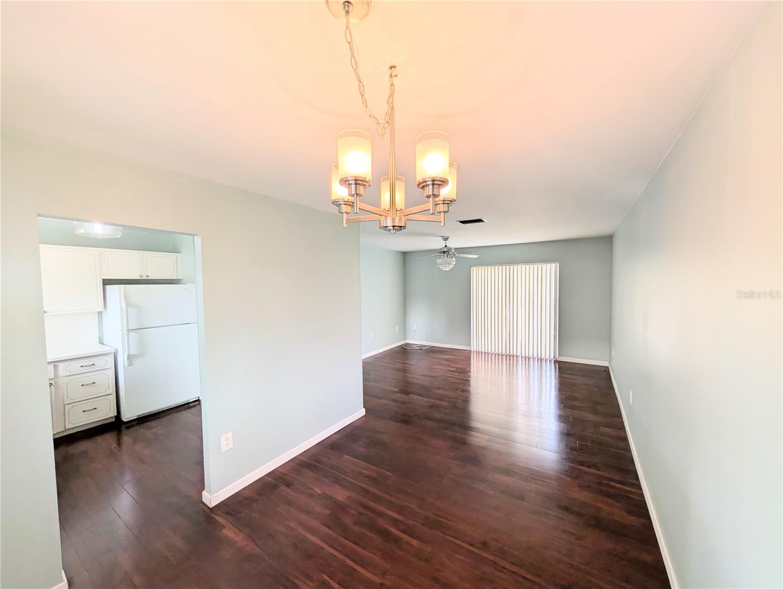 THE FOURTH BAYSHORE - Residential