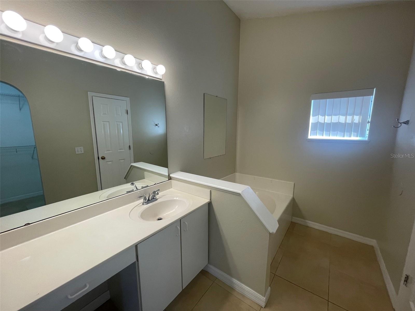 STONEMEADE PH 1 - Residential Lease