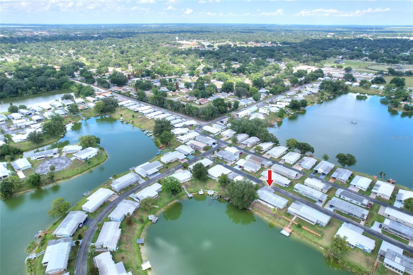 FLORAL LAKES - Residential