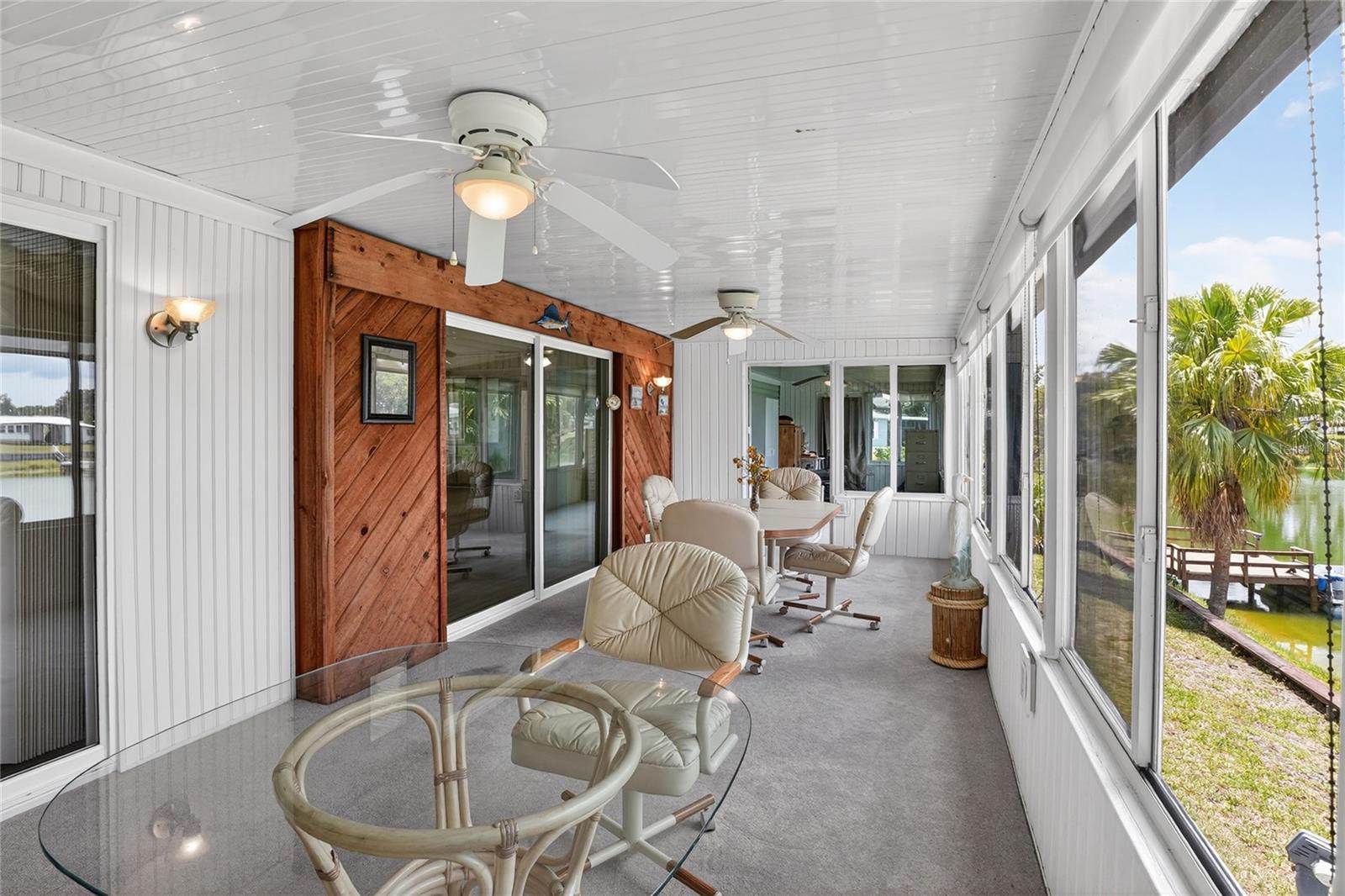 FLORAL LAKES - Residential