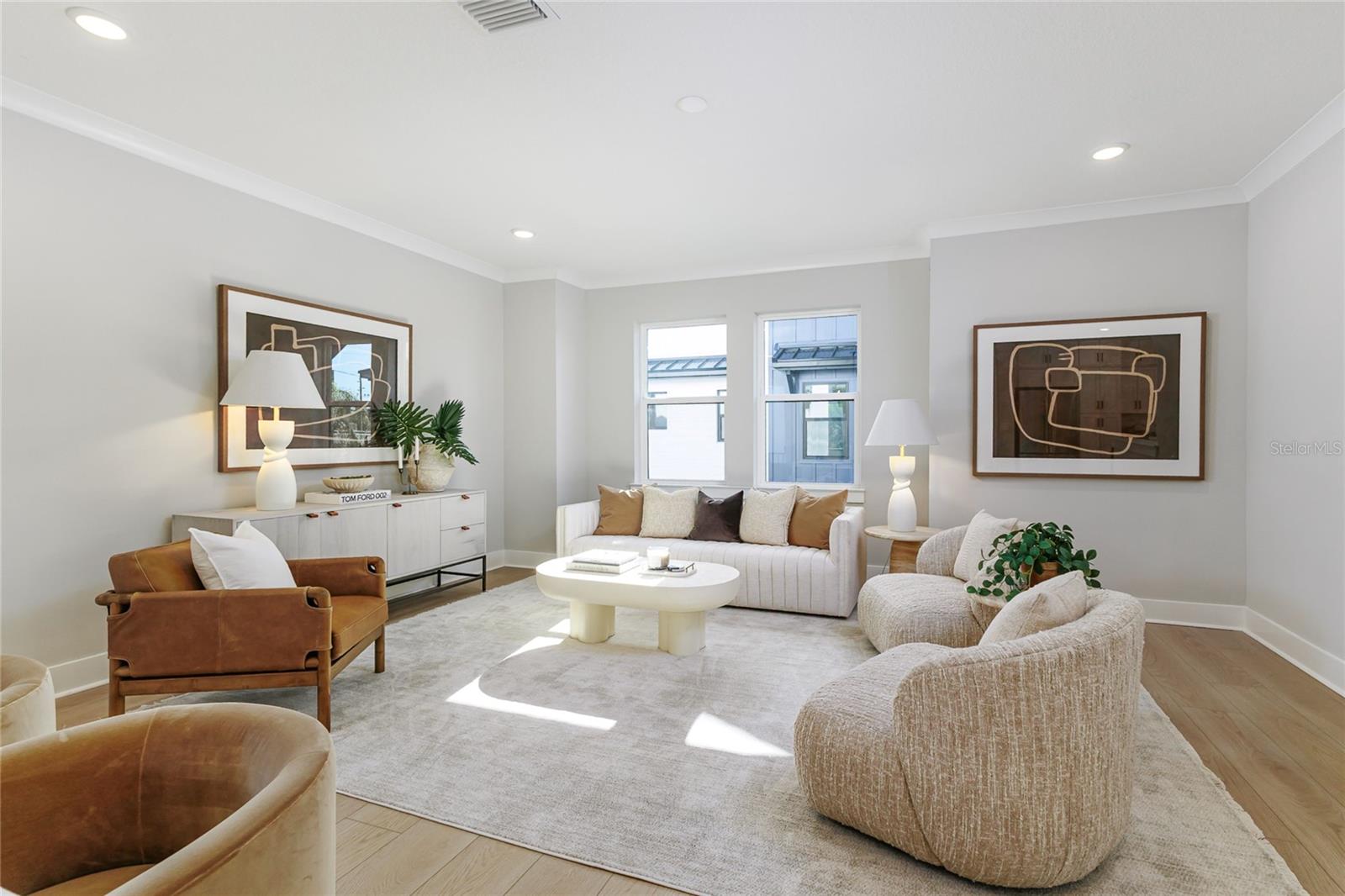 BLANC TOWNHOMES - Residential