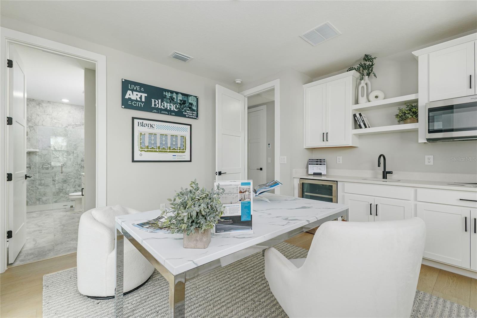 BLANC TOWNHOMES - Residential