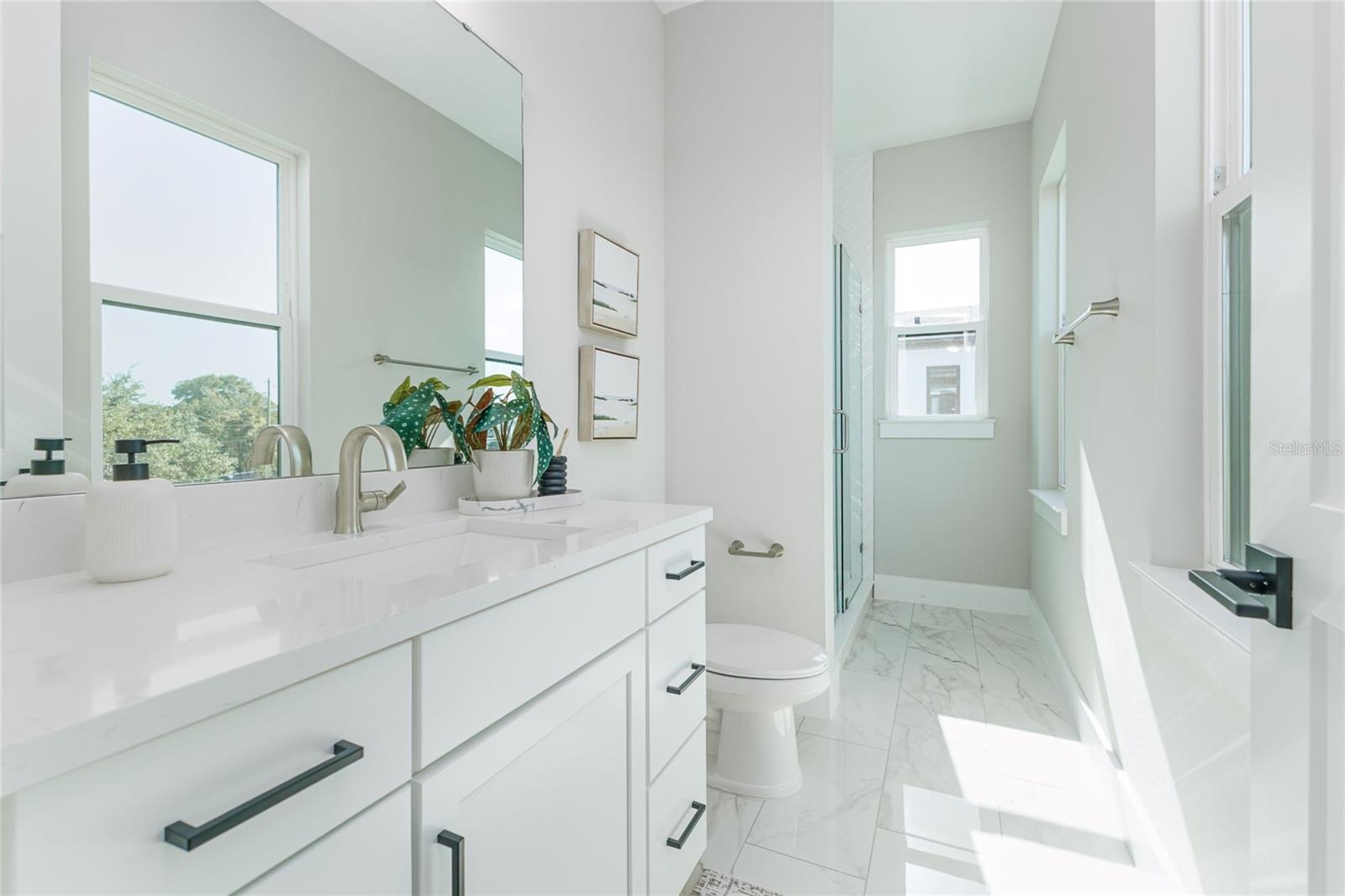 BLANC TOWNHOMES - Residential