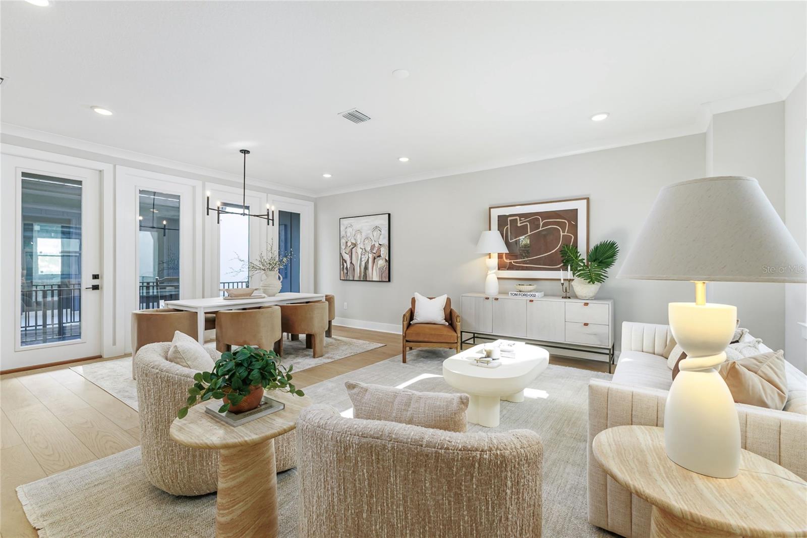 BLANC TOWNHOMES - Residential