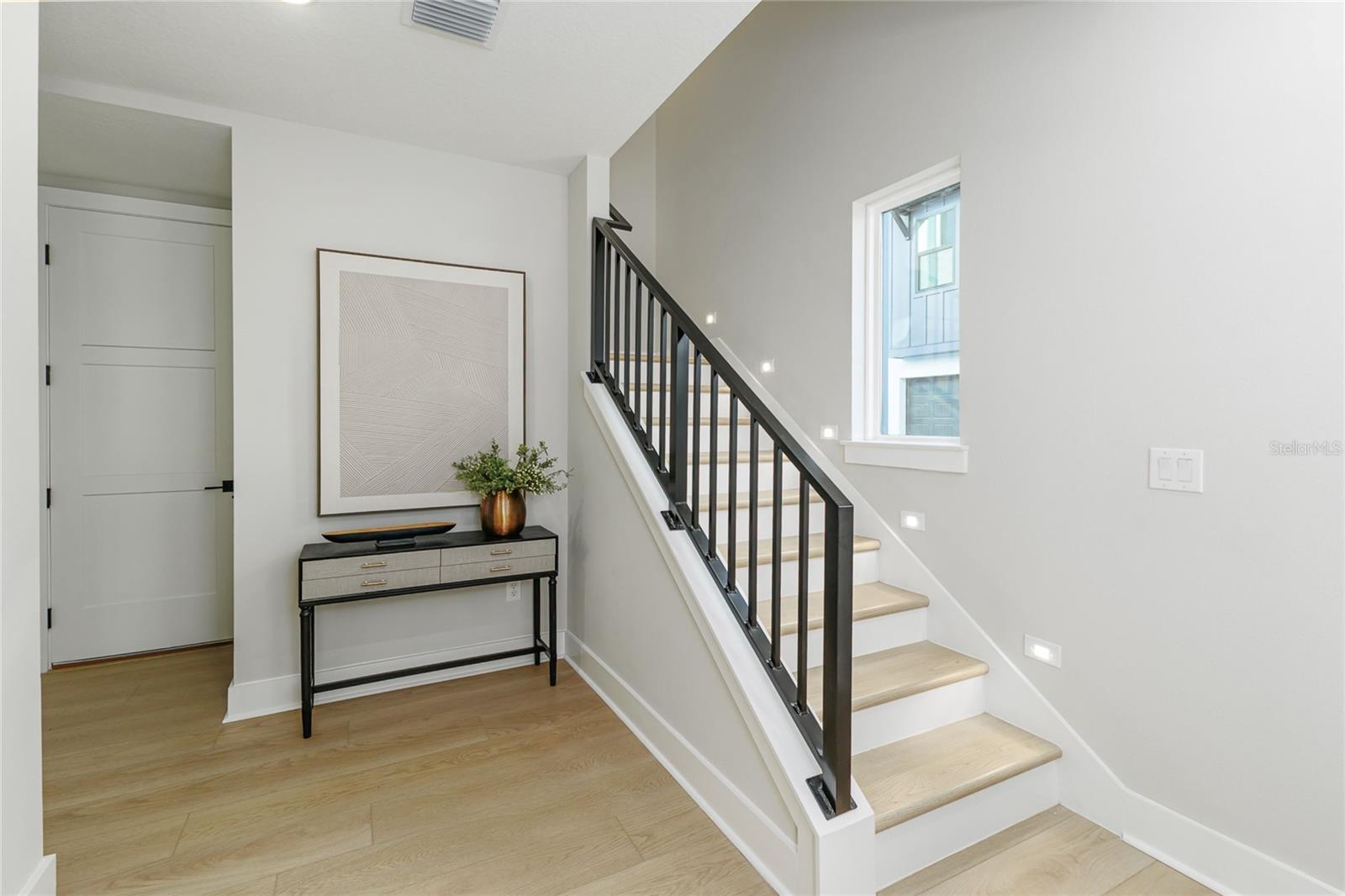 BLANC TOWNHOMES - Residential