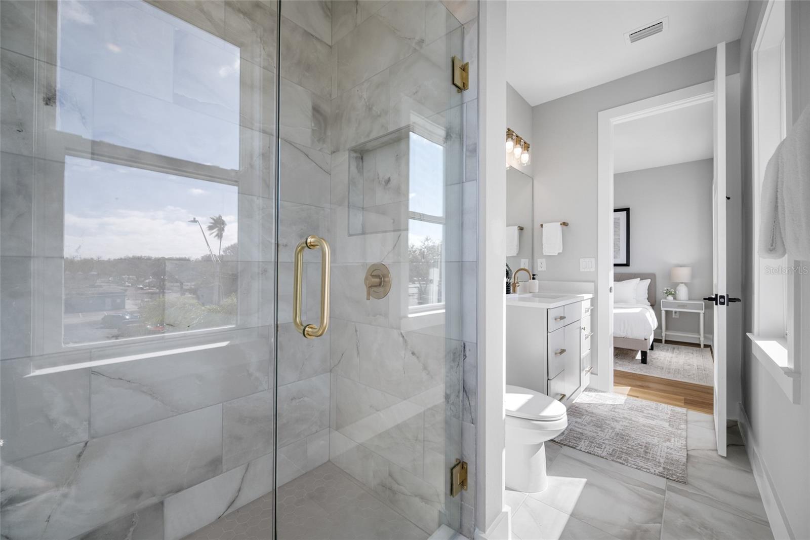 BLANC TOWNHOMES - Residential