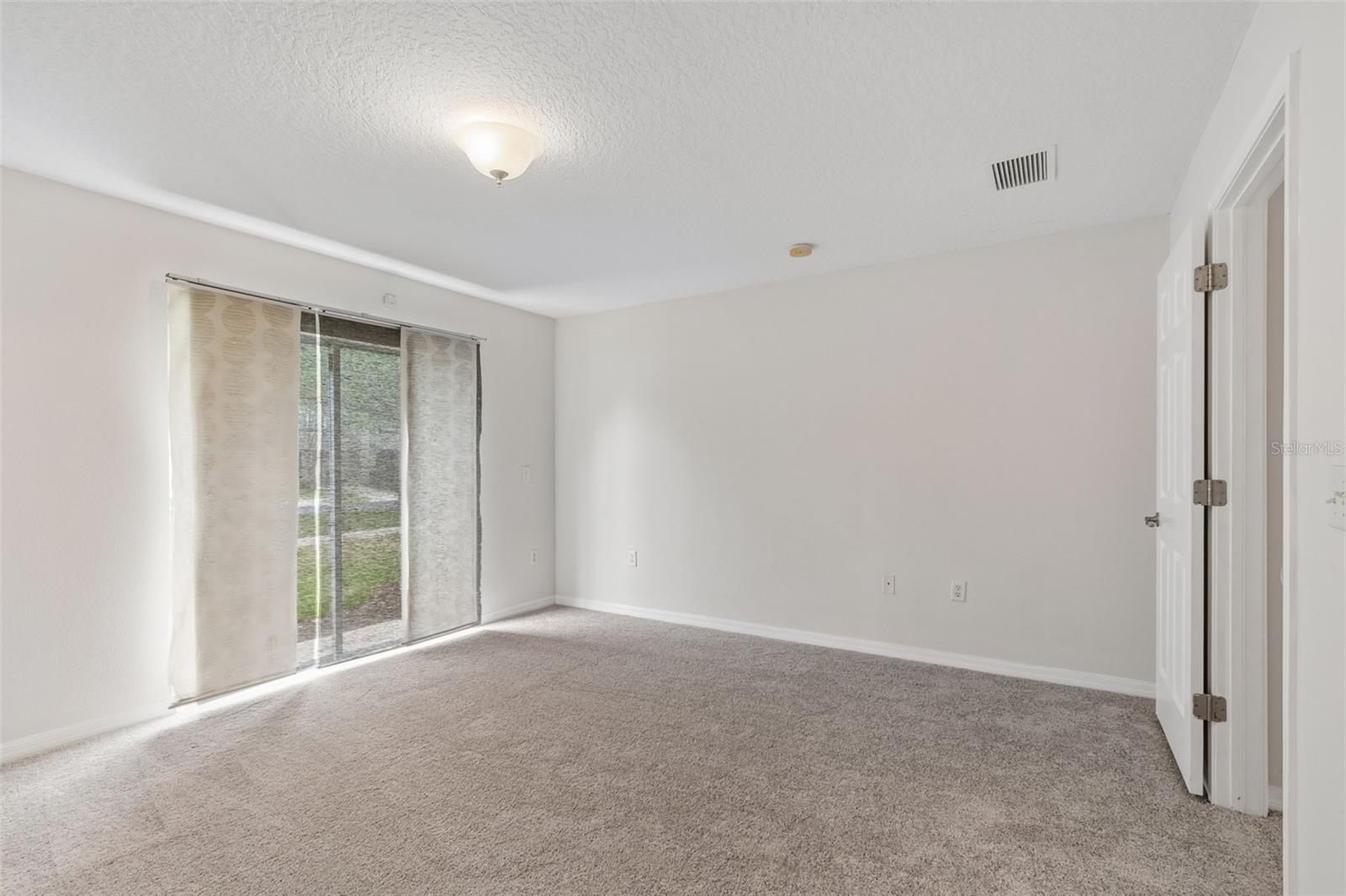 LAKE BRANDON PRCL 113 - Residential