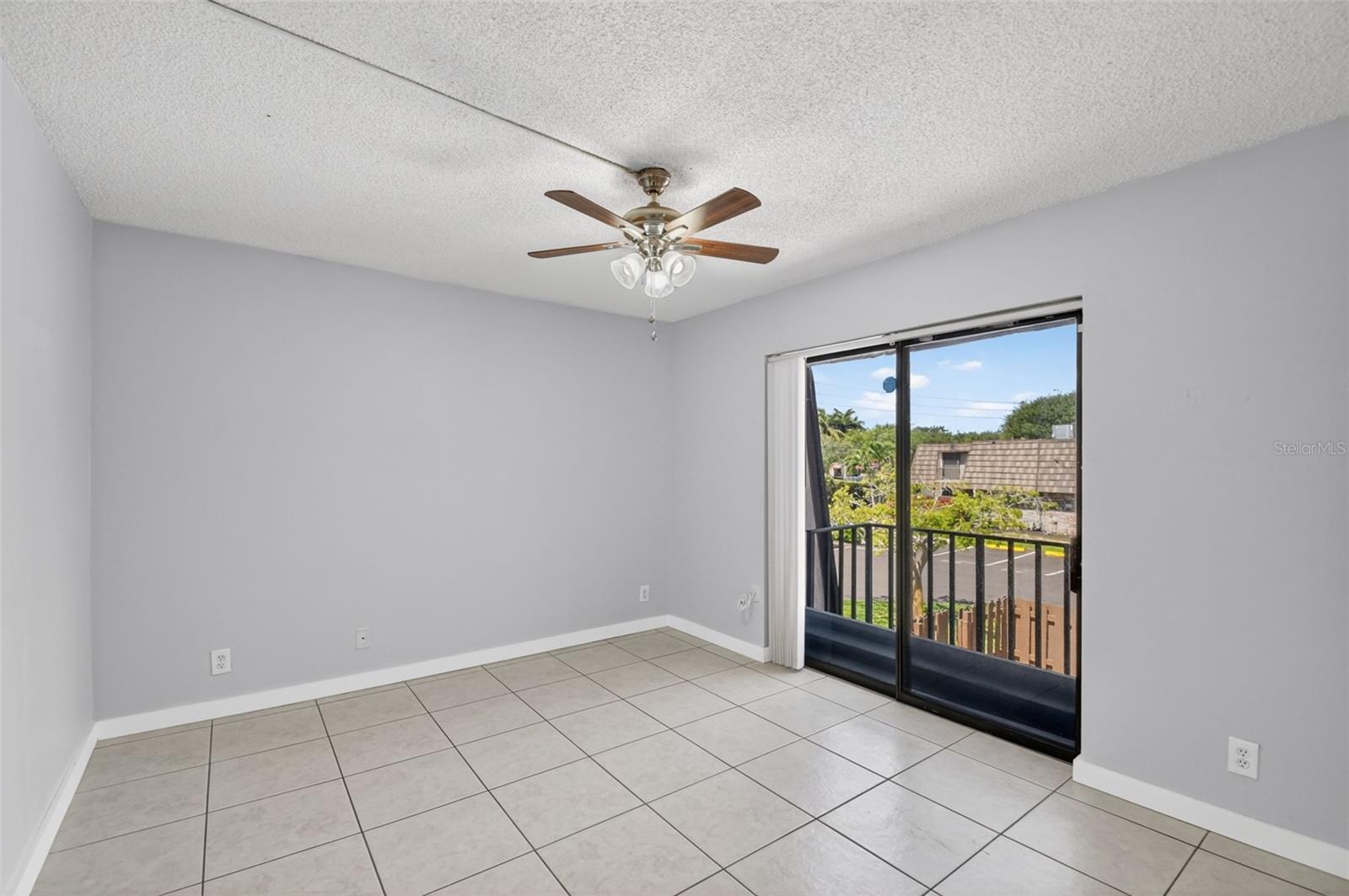 FOREST LAKES - Residential