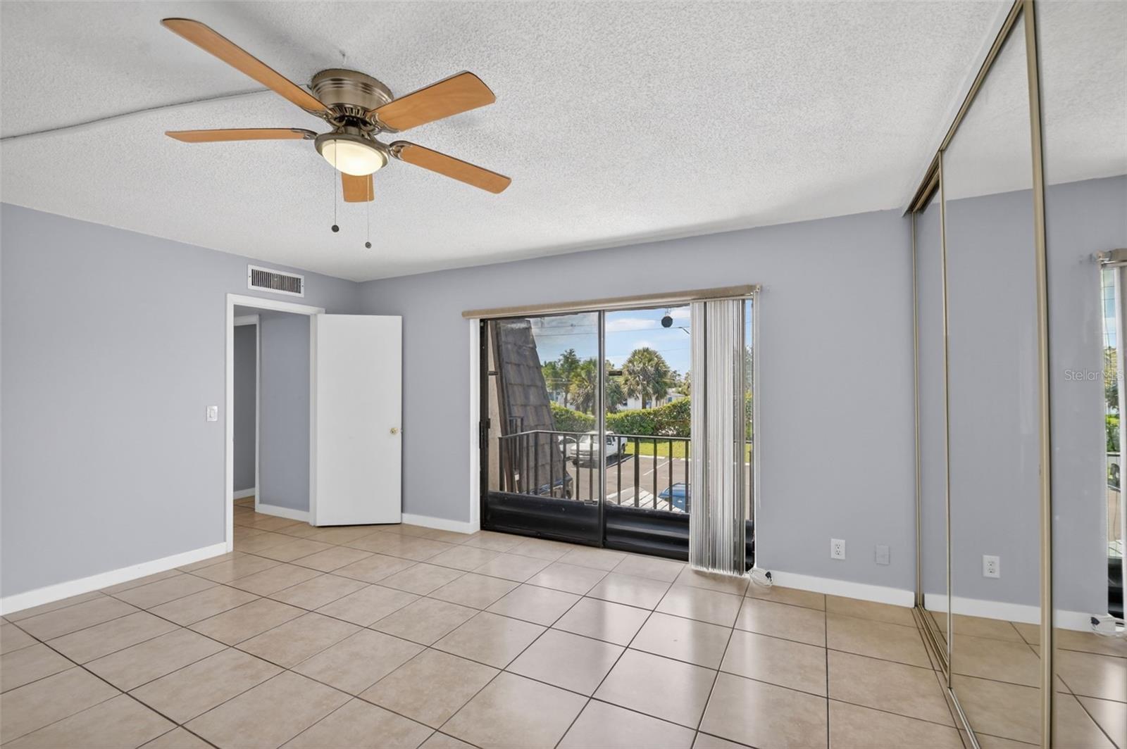FOREST LAKES - Residential