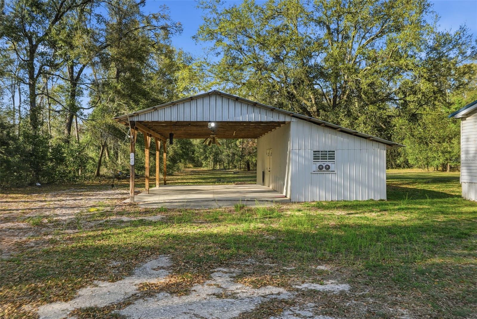 PINEY WOODS OF OLD TOWN - Residential