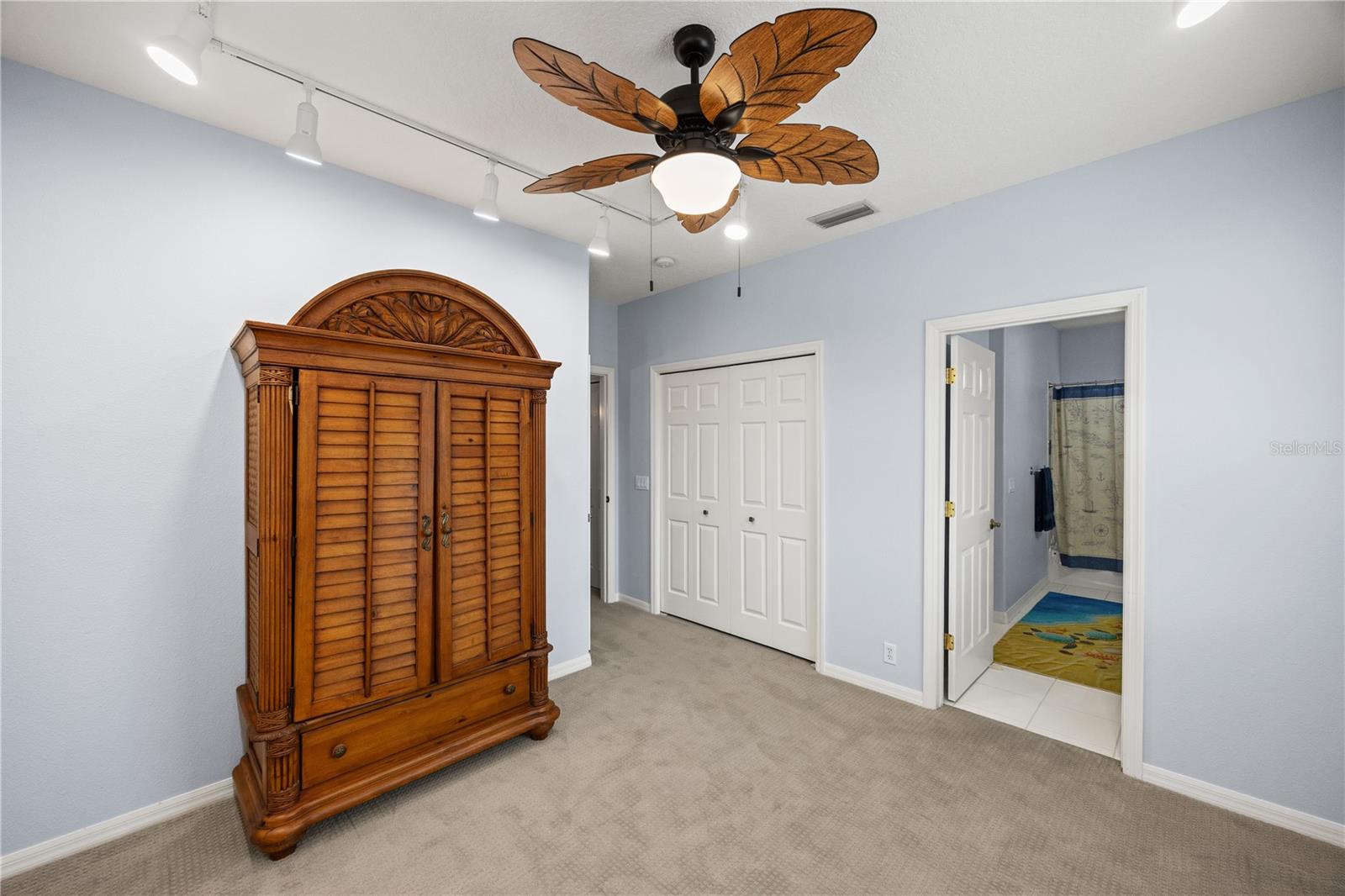 RIVERDALE REV - Residential