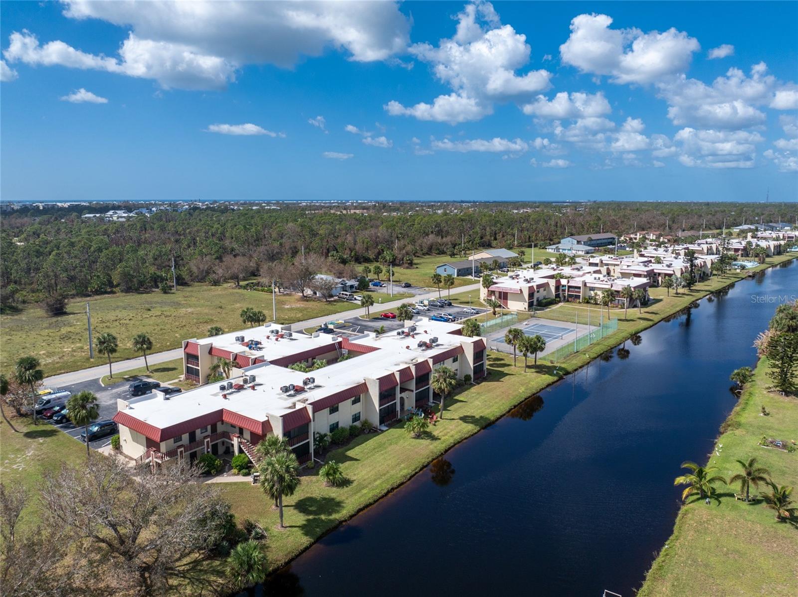 RIVERHOUSE - Residential