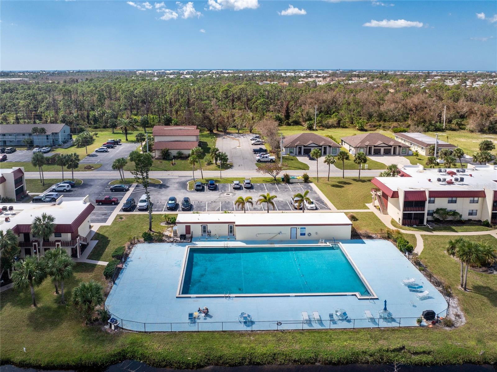 RIVERHOUSE - Residential