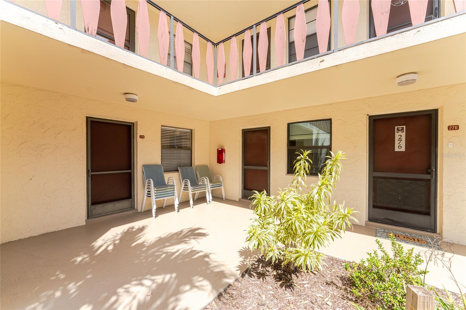 RIVERHOUSE - Residential