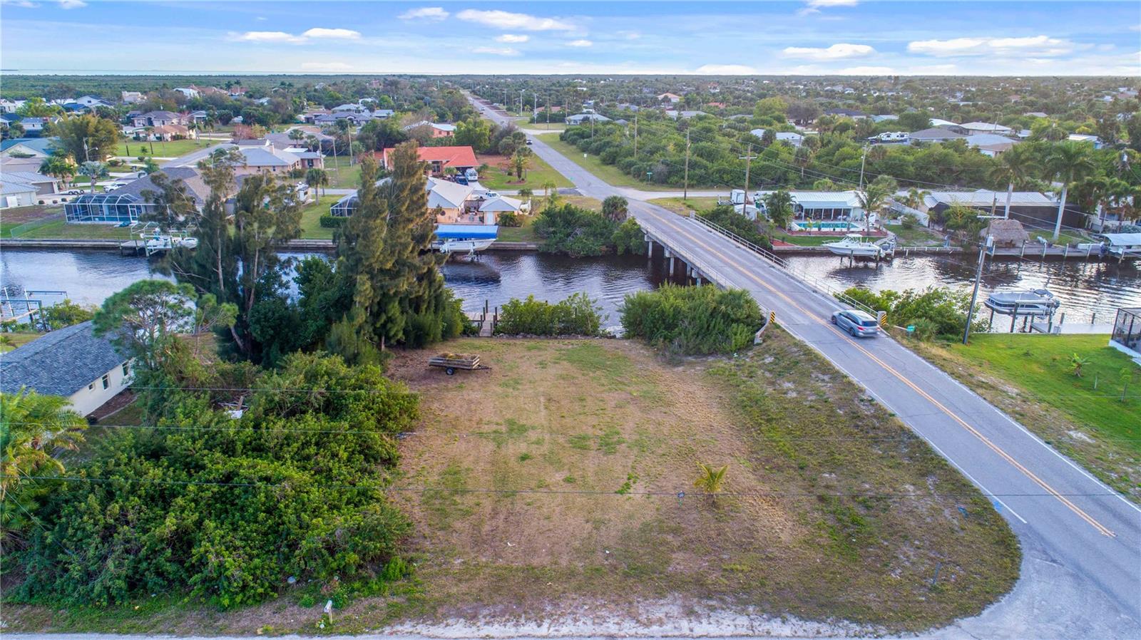 PORT CHARLOTTE SEC 092 - Land