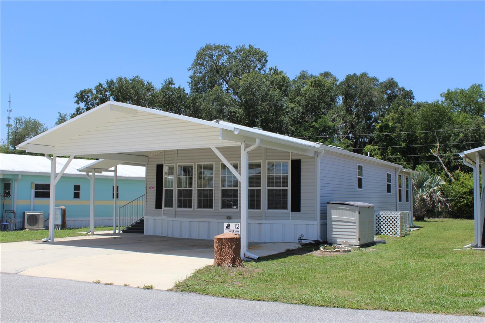 SADDLEBAG LAKE - Residential