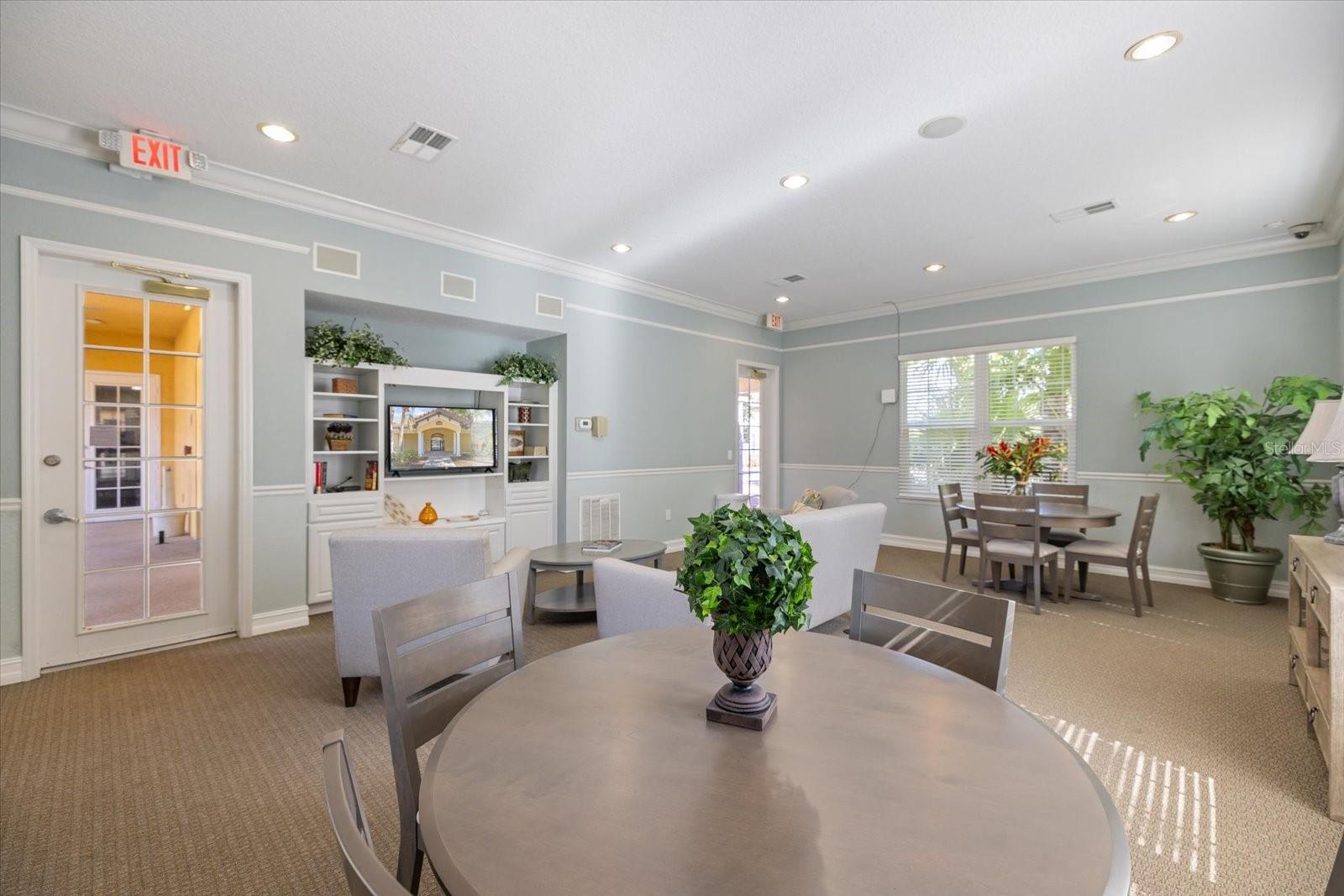 LAS PALMAS OF SARASOTA - Residential